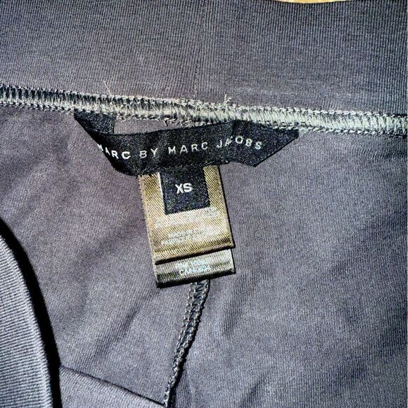 Marc by Marc Jacobs Black leggings w stud detail down the side NWOT XS - Picture 8 of 9